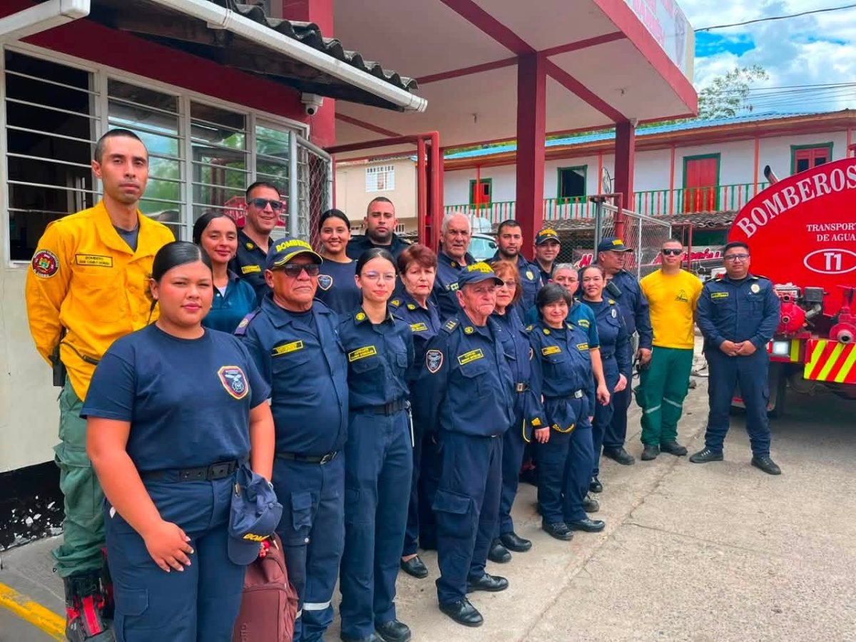 ¡Los bomberos de Calima El Darien nos necesitan!
